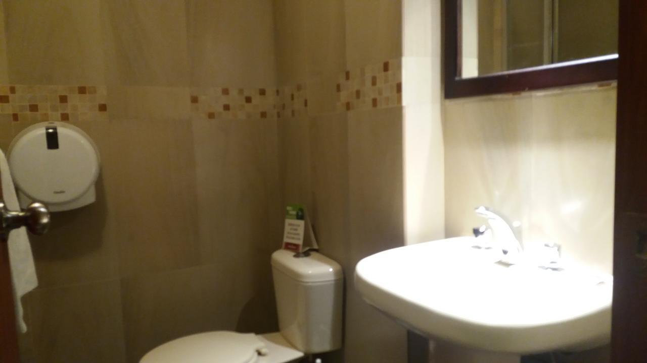Hotel Saint Thomas كويتو المظهر الخارجي الصورة